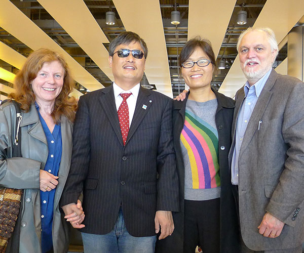 Chen with Danny and Joan Smith